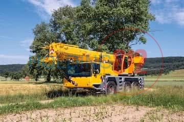 Liebherr LTM 1050 truck crane